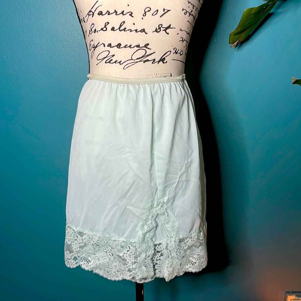1950s Vintage half slip